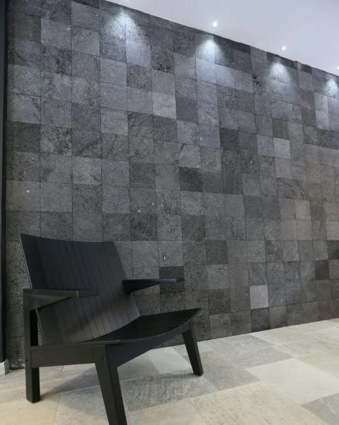 Pedra Hitam, aplicação 1